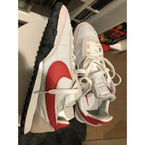 Chaussures Waffle NEUVE Blanche et rouge - Nike - Modalova
