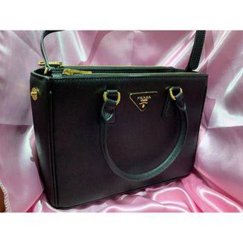 Sac à main Galleria Crossbody Large Black Leather - Prada - Modalova