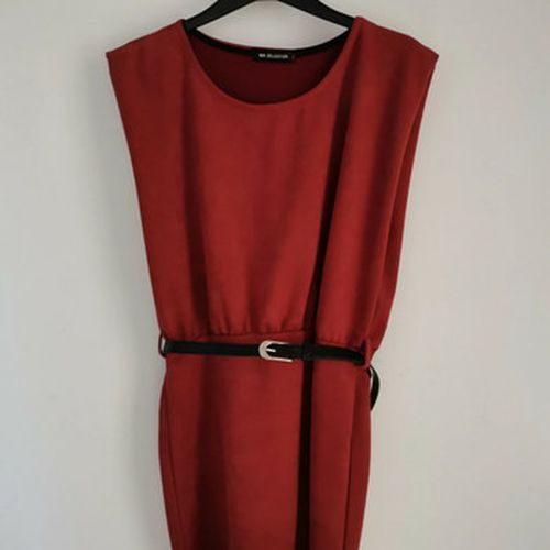 Robe courte robe avec ceinture - New Collection - Modalova