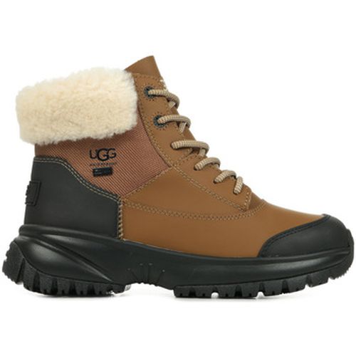 Boots UGG Yose Fluff V2 - UGG - Modalova