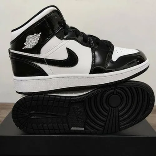 Air Jordan Noir pour Homme Modalova