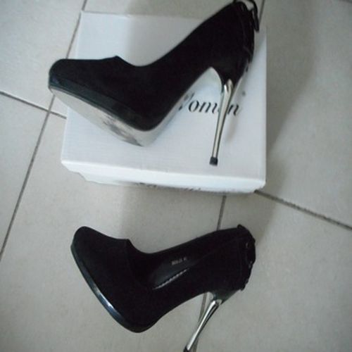 Chaussures escarpins Escarpins nubuck, talon argenté, avec petits laçets au dos - Belle Women - Modalova