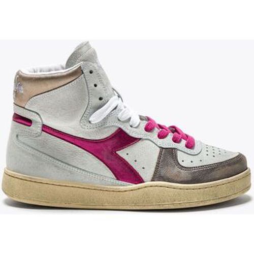 Baskets 17889.C2034 MI BASKET-BIANCO/ROSSO/FUCSIA - Diadora - Modalova