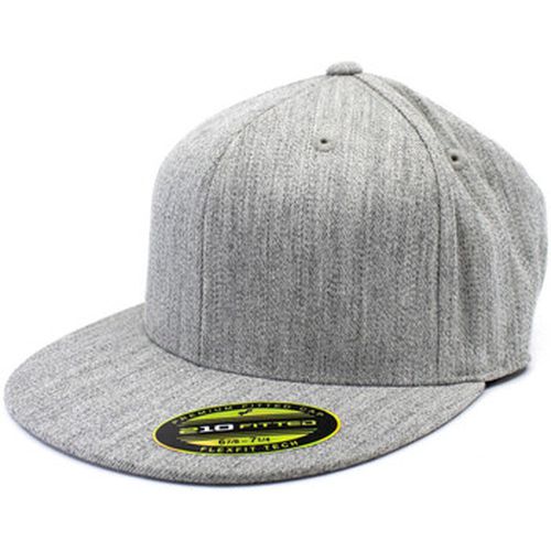 Casquette -210 FITTED FLEXFIT 6210 - Urban Classics - Modalova