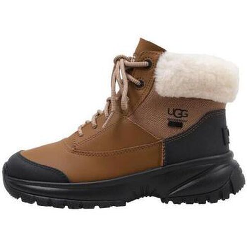 Bottes UGG Yose Fluff V2 - UGG - Modalova