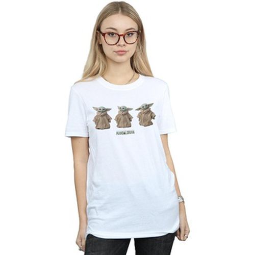 T-shirt The Mandalorian The Child Poses - Disney - Modalova