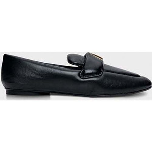 Mocassins black casual closed loafers - Carrano - Modalova