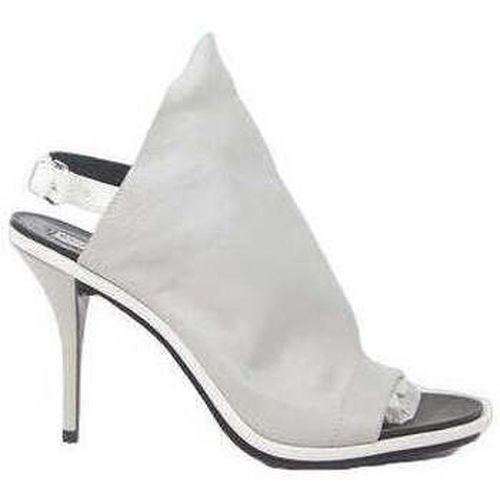 Chaussures escarpins Talons en cuir - Balenciaga - Modalova