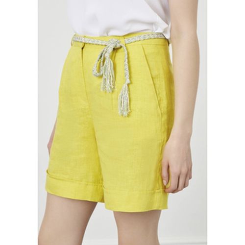 Short Yellow Belted Turn up Shorts - Just Like You - Modalova