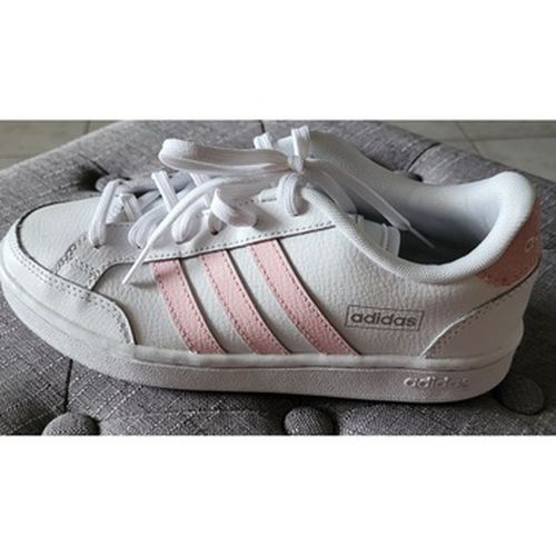 Baskets basses Baskets - adidas - Modalova