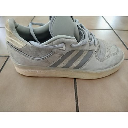 Baskets basses Basket - adidas - Modalova