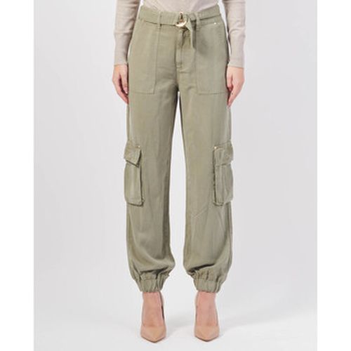 Pantalon Pantalon cargo avec grandes poche - Guess - Modalova