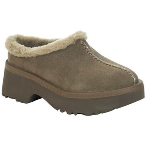 Sabots CHAUSSURES W NEW HEIGHTS COZY CLOG - UGG - Modalova