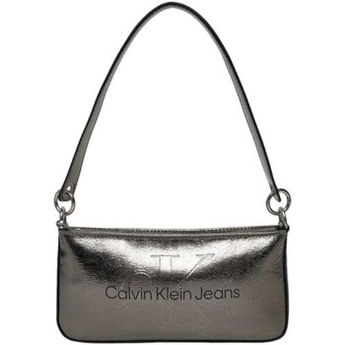 Sac SCULPTED SHOULDER POUCH K60K612732 - Calvin Klein Jeans - Modalova