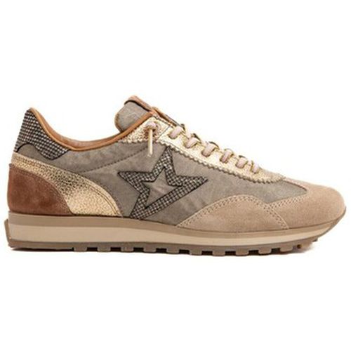 Baskets ZAPATILLAS URBANAS DE MUJER DE PIEL TAUPE 1259 SRA B - Cetti - Modalova