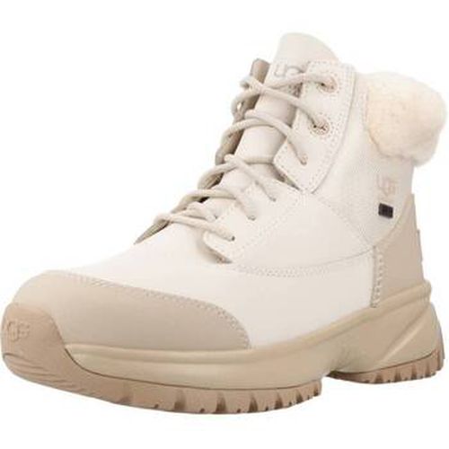 Bottes UGG W YOSE FLUFF V2 - UGG - Modalova