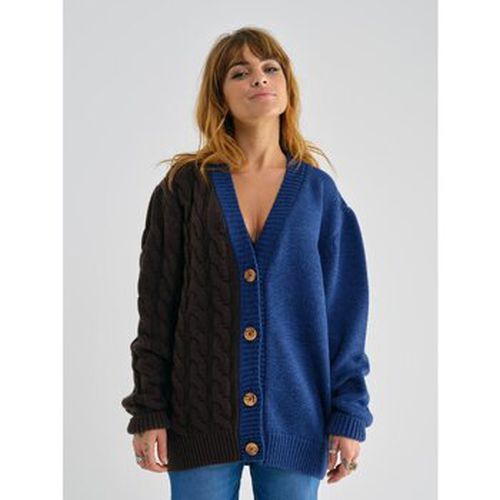 Pull GILET TORSADE BLEU ET MARRON - 12Ia - Modalova