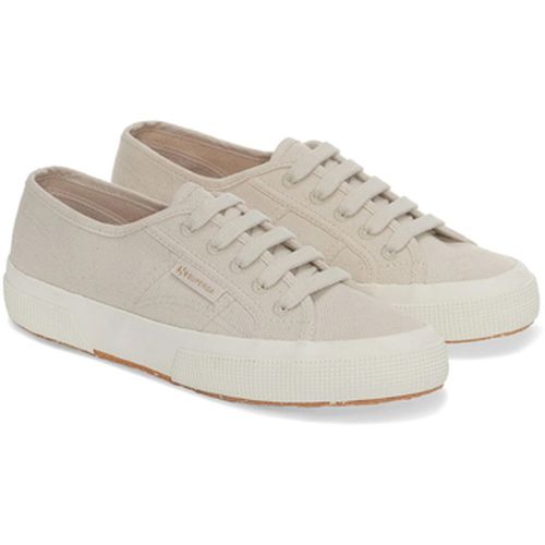 Baskets basses Superga 2750 - Superga - Modalova