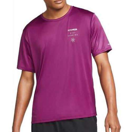 T-shirt Nike DM4711-610 - Nike - Modalova