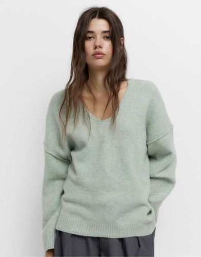Pull & Bear - Pull col en V en maille douce - Vert pÃ¢le Vert M female - Pull&bear - Modalova