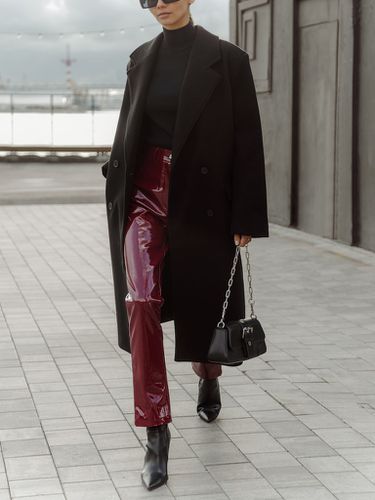 Oversized wide-lapel double-breasted wool coat - Lichi - Modalova