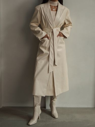 Single-breasted maxi trench from eco-leather - Lichi - Modalova