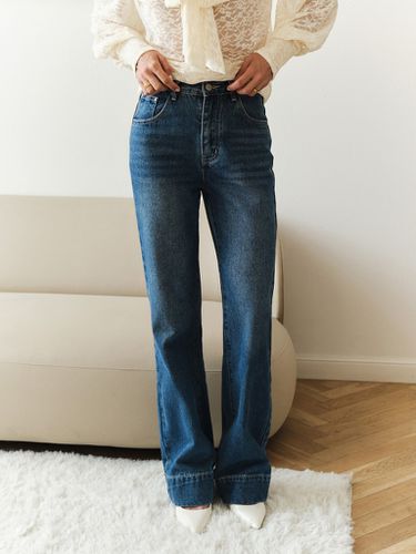 Straight jeans with scuffs - Lichi - Modalova