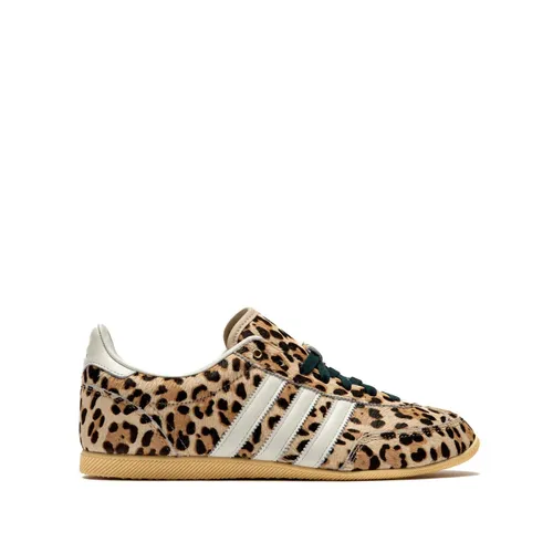 Adidas - Shoes > Sneakers - Brown - Adidas - Modalova
