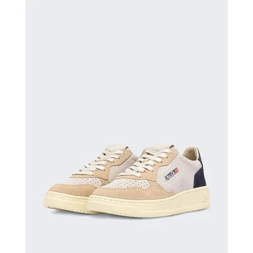 Shoes > Sneakers - - Autry - Modalova
