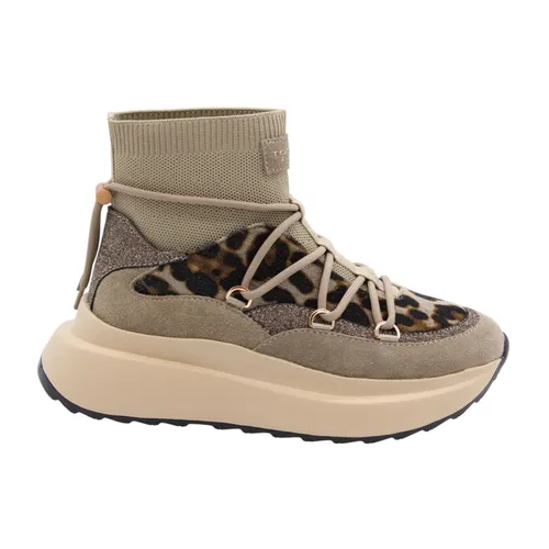 Shoes > Sneakers - - Tosca Blu - Modalova
