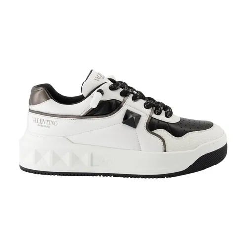 Shoes > Sneakers - - Valentino Garavani - Modalova