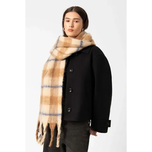 Accessories > Scarves > Winter Scarves - - Soaked in Luxury - Modalova