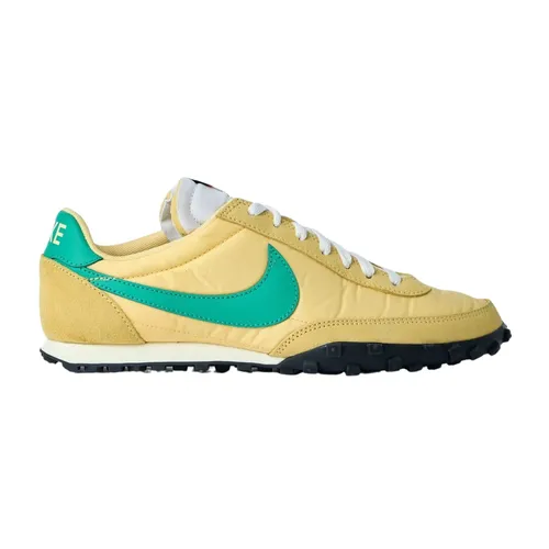 Nike - Shoes > Sneakers - Yellow - Nike - Modalova