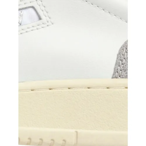Autry - Shoes > Sneakers - White - Autry - Modalova