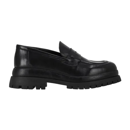 Shoes > Flats > Loafers - - Ovyé - Modalova