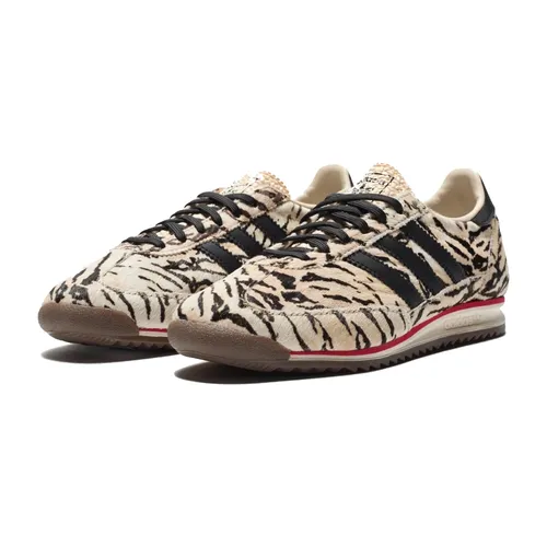 Shoes > Sneakers - - Adidas - Modalova
