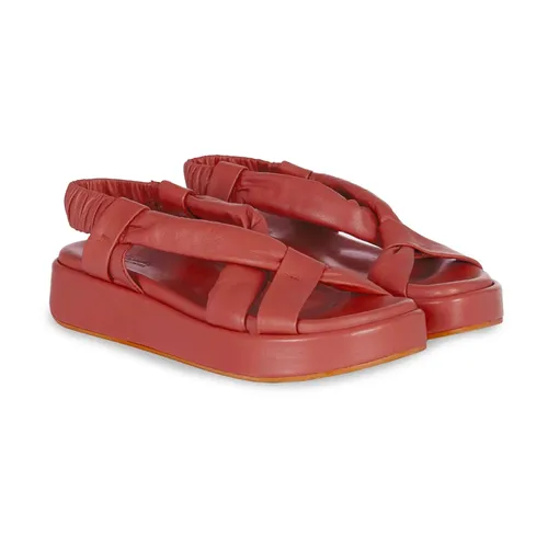 Shoes > Sandals > Flat Sandals - - Cortana - Modalova