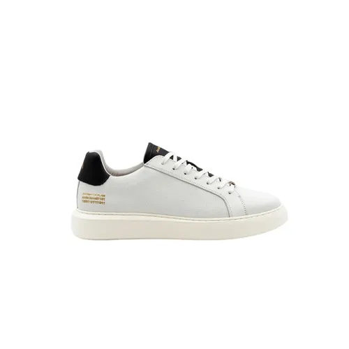 Shoes > Sneakers - - Ambitious - Modalova