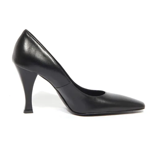 Shoes > Heels > Pumps - - Moschino - Modalova