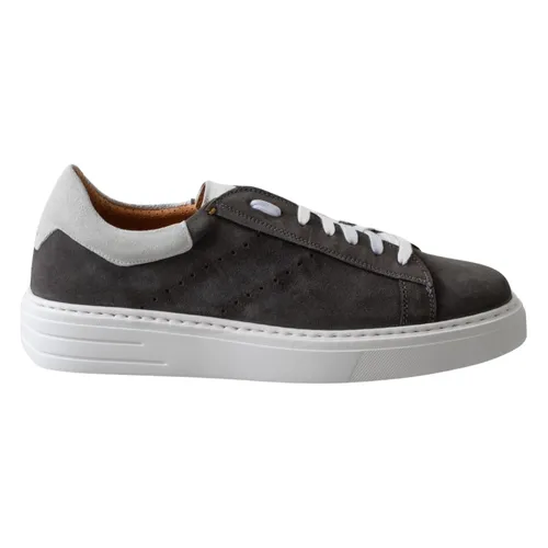 Calce - Shoes > Sneakers - Black - Calce - Modalova