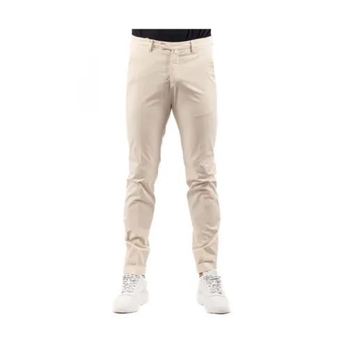 Trousers > Slim-fit Trousers - - Briglia - Modalova