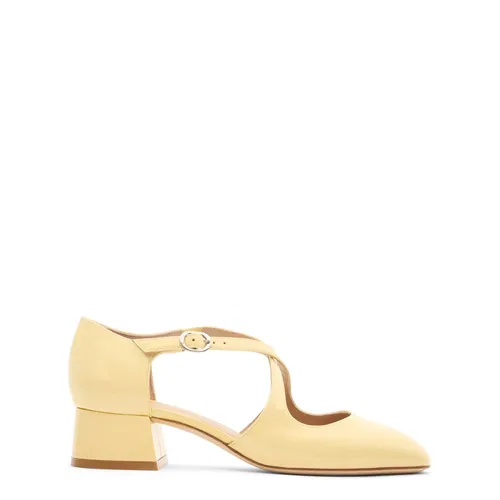 Shoes > Heels > Pumps - - Stuart Weitzman - Modalova