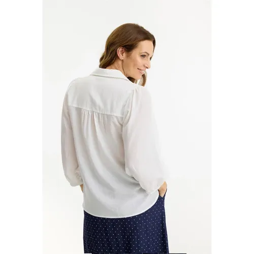 Blouses & Shirts > Shirts - - IN Front - Modalova