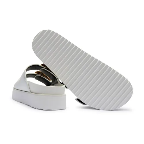 Shoes > Flip Flops & Sliders > Sliders - - Versace Jeans Couture - Modalova