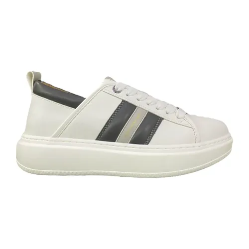 Shoes > Sneakers - - Alexander Smith - Modalova