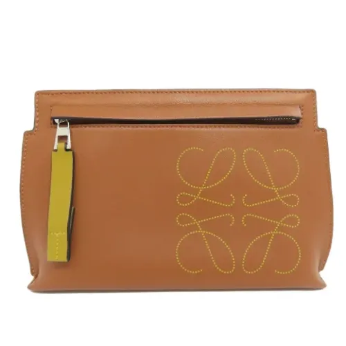 Pre-owned > Pre-owned Bags > Pre-owned Clutches - - Loewe Pre-owned - Modalova