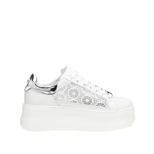 Cult - Shoes > Sneakers - White - Cult - Modalova