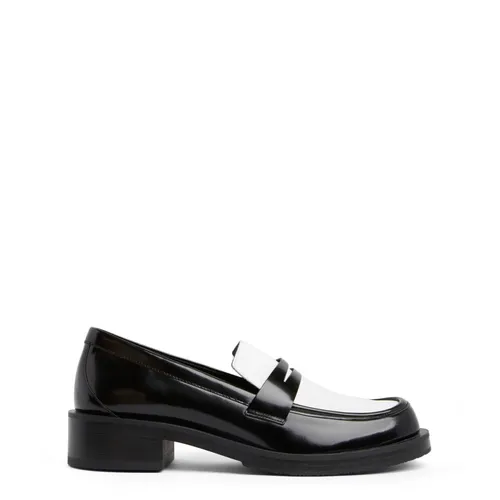 Shoes > Flats > Loafers - - Stuart Weitzman - Modalova