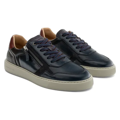 Shoes > Sneakers - - Ambitious - Modalova