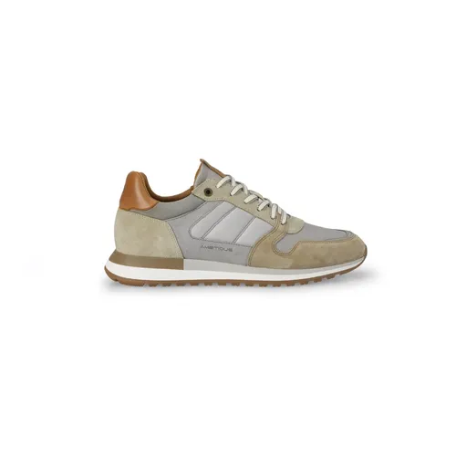 Shoes > Sneakers - - Ambitious - Modalova